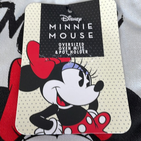 Disney Minnie Mouse Oversized Oven Mitt & Pot Holder - Picture 2 of 5